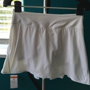 Lululemon white skirt