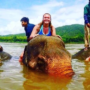 Meet your Posher, Angela