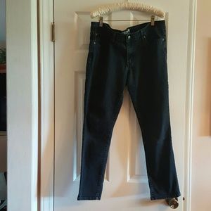 Levi Skinny Jean 16