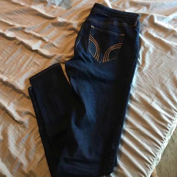 Hollister skinny jeans