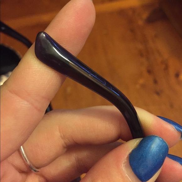 🎉🎉NWOT!Guess sunglasses - Picture 6 of 8