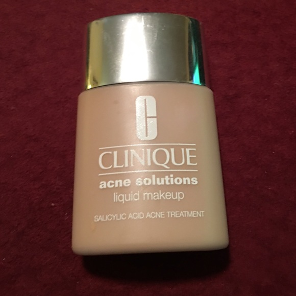 Clinique acne solutions 03 liquid makeup