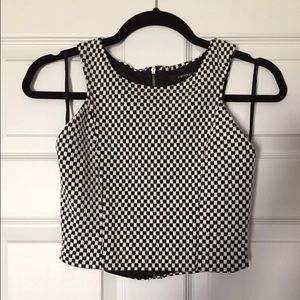 Forever 21 Black and White Crop Top Size Small