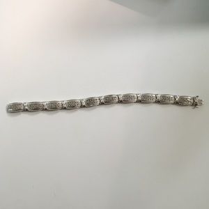 Diamond bracelet