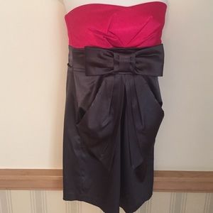 Pink and grey dress with pockets