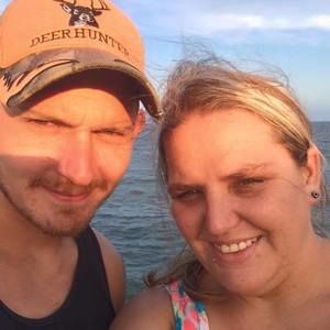 Meet your Posher, Lorena