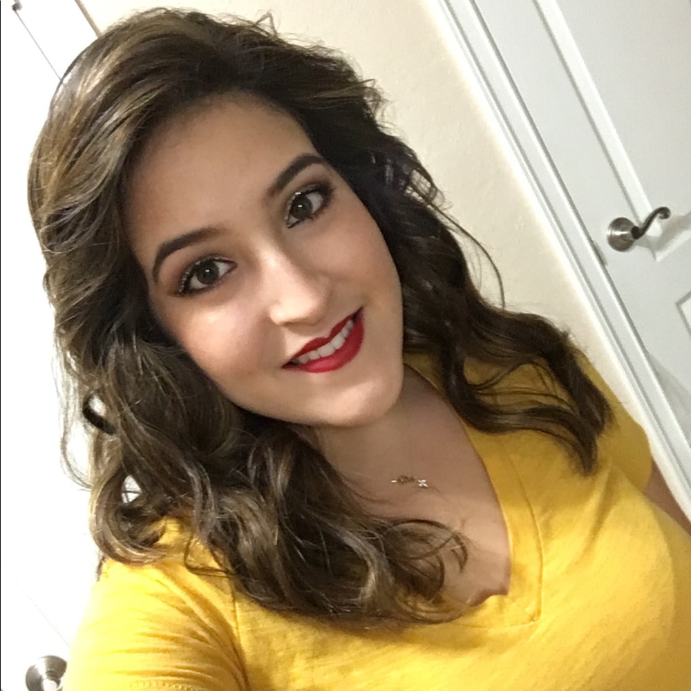 Meet your Posher, Arelys