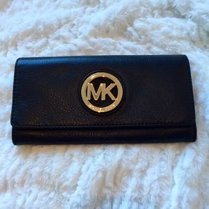 💝 Michael Kors Black Wallet 💝
