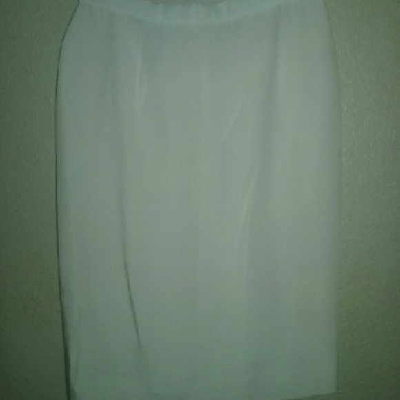 Dana Buchman  silk skirt