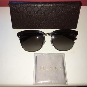Gucci Sunglass Model #4271