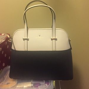 Black and cream kate spade maise purse