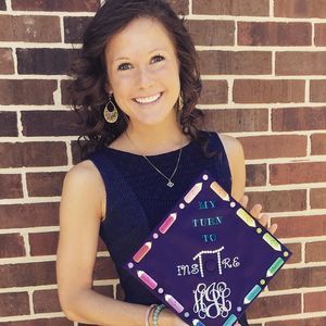 Meet your Posher, Hallie