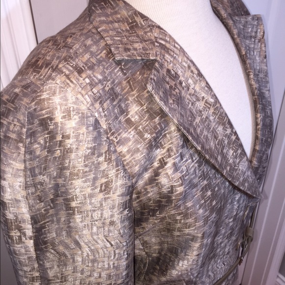 Armani Collezioni Jackets & Coats - Armani Collezioni linen silk blend jacket. Armani Collezioni Jackets & Coats - Armani Collezioni linen silk blend jacket.