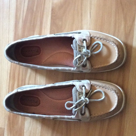 Speedy Firefish Raffia Boat Shoes..Women size 8.5