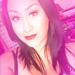 Meet your Posher, Jackie