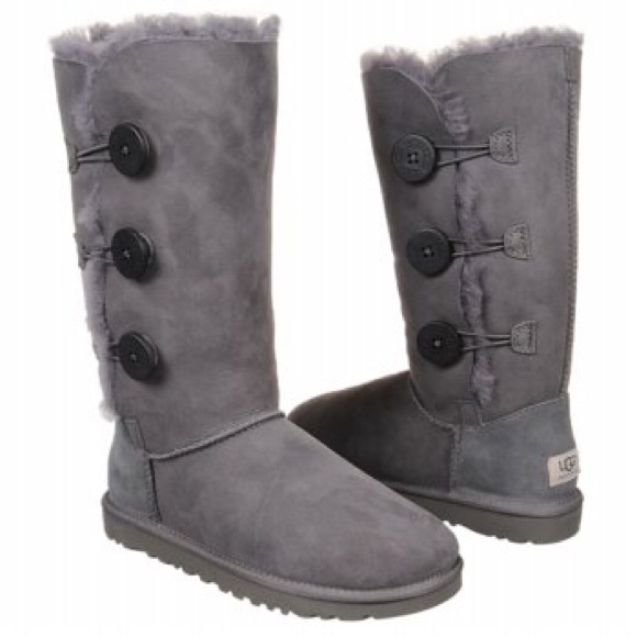 ugg bailey button boots size 8 ugg bailey button boots size 8