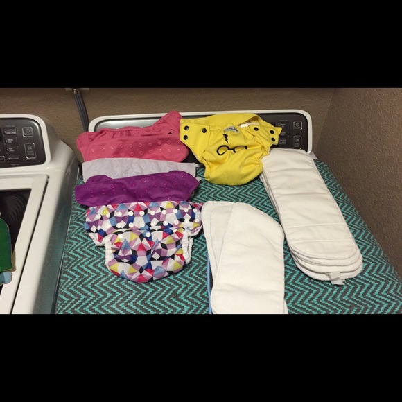Cloth diaper lot, Flips, moraki, inserts, wetbags