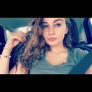 Meet your Posher, Gillian