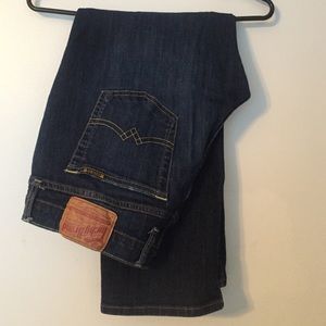 Ladies Lucky Brand Crop pants.