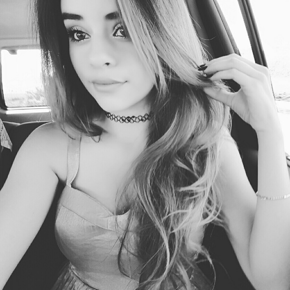 Meet your Posher, Bianca - Picture 1 of 1