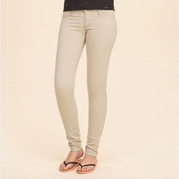 Hollister Skinny Jeans in Khaki