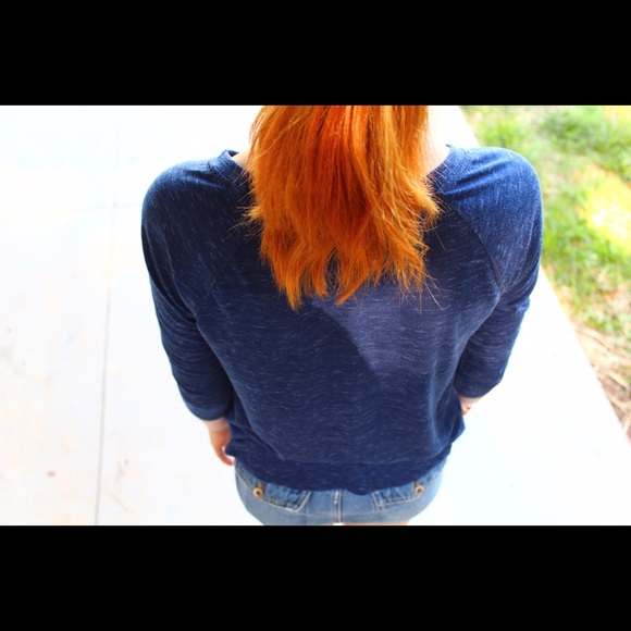 Forever 21 Long Sleeve Tee - Picture 2 of 3