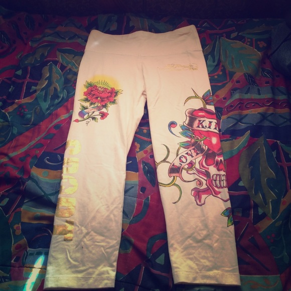 White pants brand new
