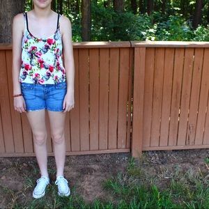 Ambiance Apparel Tank Top/Crop Top.