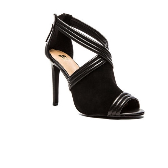 Joe's 'Dexter' Pump - Picture 1 of 3