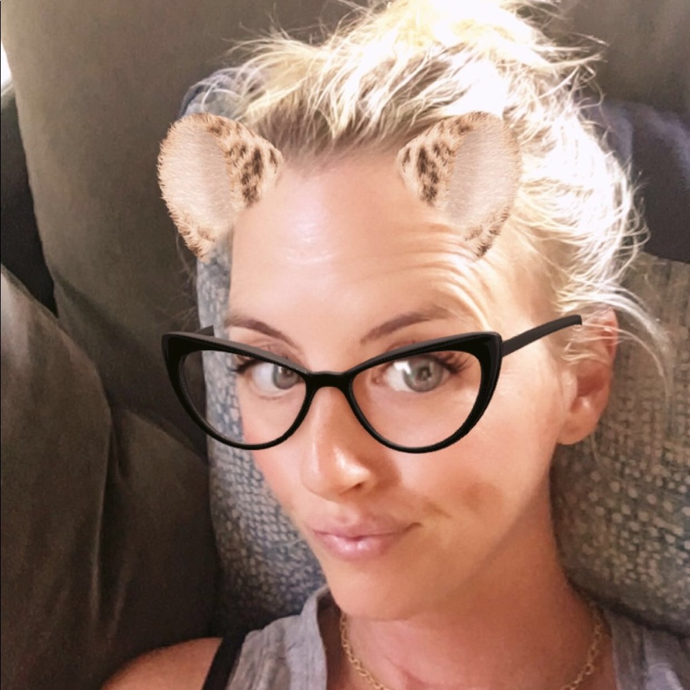 Meet your Posher, Nic