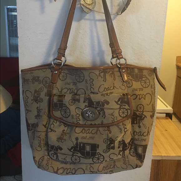 Coach Handbags - Coach handbag