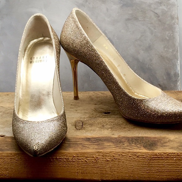 Stuart Weitzman Shoes - SOLD🌷🌷🌷HPx3 Stuart Weitzman pointy toe shoes