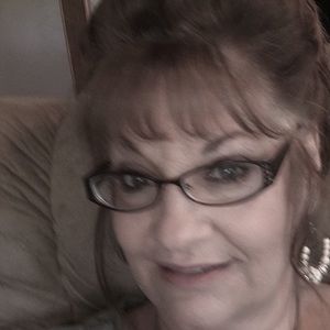 Meet your Posher, Cathy