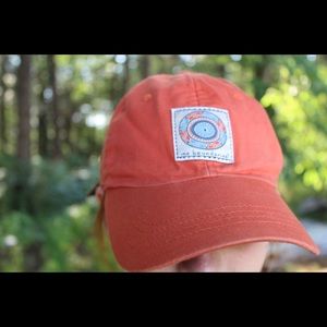 "No Boundaries" hat