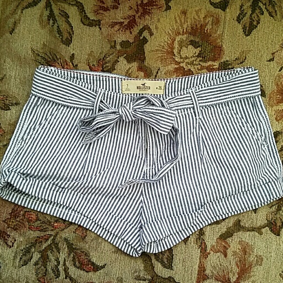 Stripped shorts