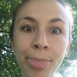 Meet your Posher, Katie