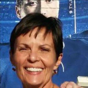 Meet your Posher, Debbie