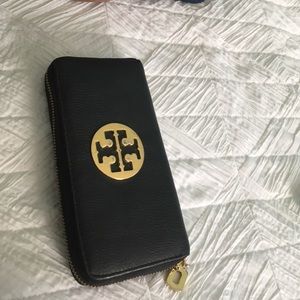 Fake tour my butch wallet