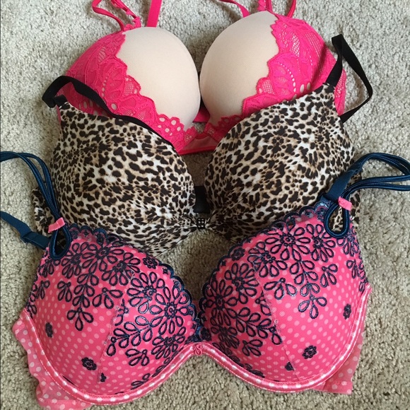 Bundle Victoria secret Bra