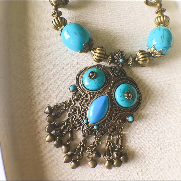 Statement Necklace - Picture 3 of 3