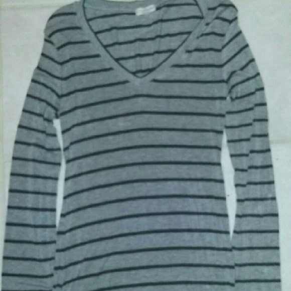 Striped Grey and Black Tee - Picture 4 of 4