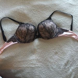 Never worn bombshell bra