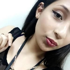 Meet your Posher, Mireya