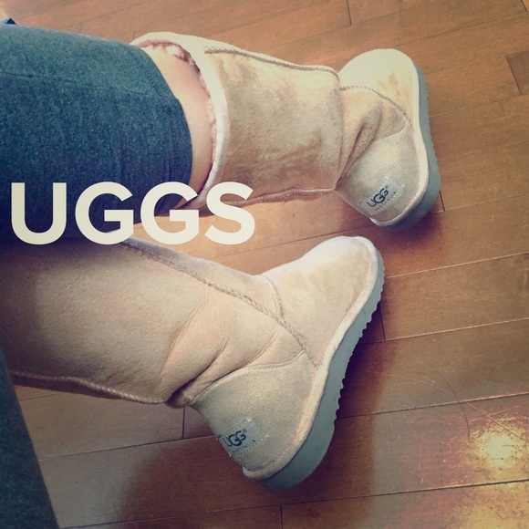 Women's UGG Boots