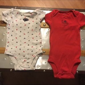 Carter's Onesie 9months