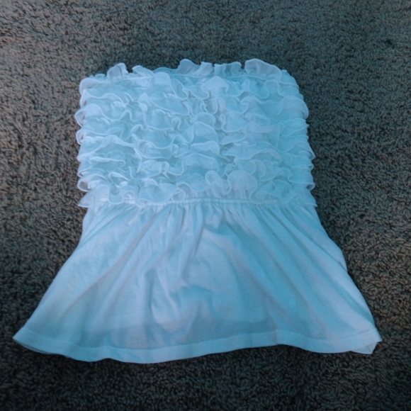 Strapless blouse