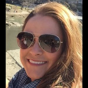 Meet your Posher, Diana