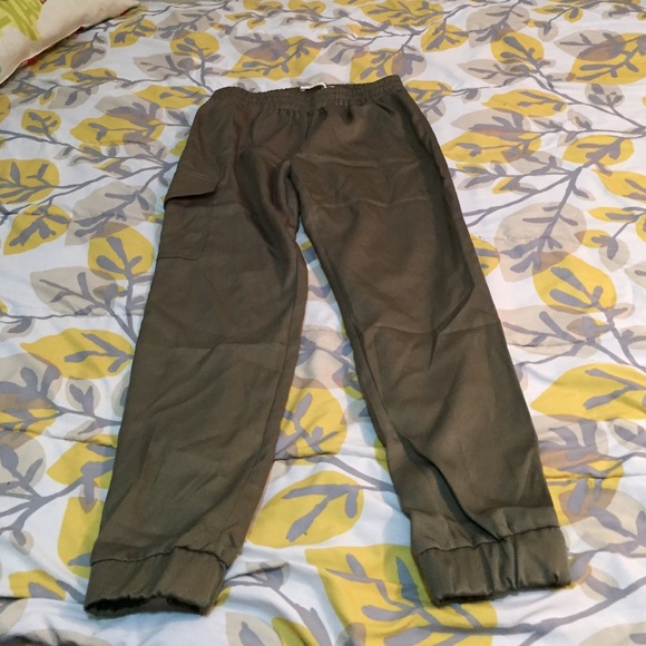 Sage green pants - Picture 2 of 4