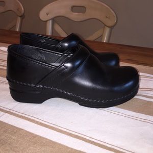 Dankso Professional Clog