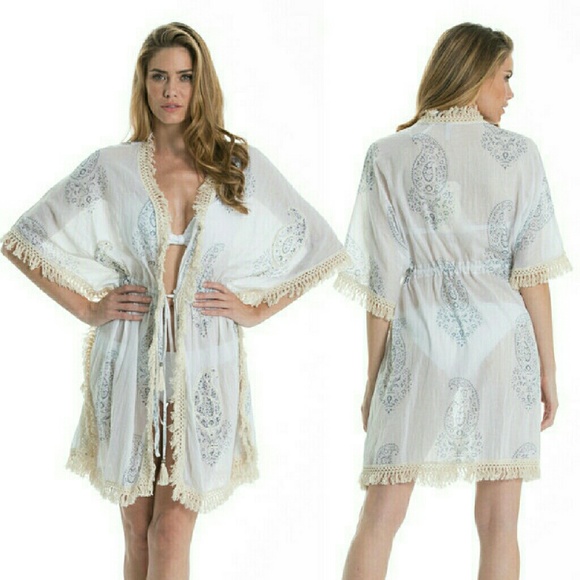 💥SALE!💥Tie Front Butterfly Sleeve Tunic/Cover-up - Picture 2 of 4